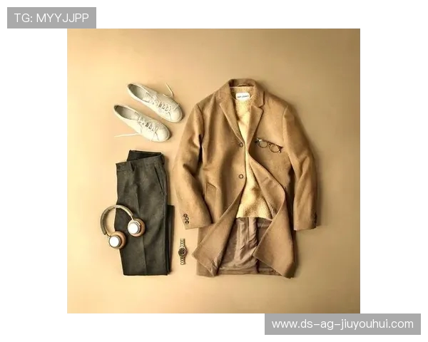 冬季潮流必备足球狗内搭 温暖舒适时尚百搭让你冬日出行无忧